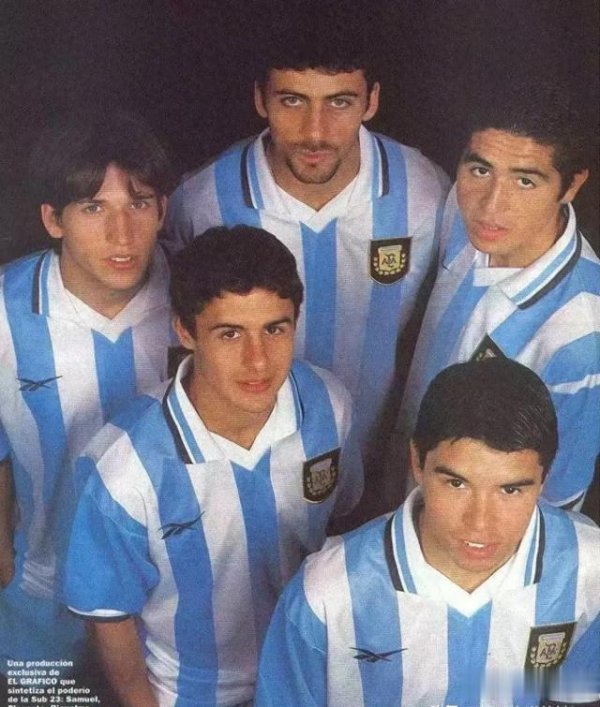 At the age of 20, he was the main player in the river bed, and reached the Champions League final at the age of 25, coaching Argentina is a new dream